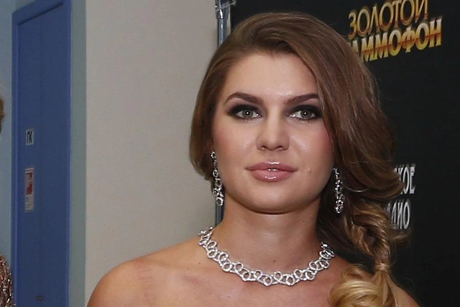 Үйдегі жезөкшелер порно видео