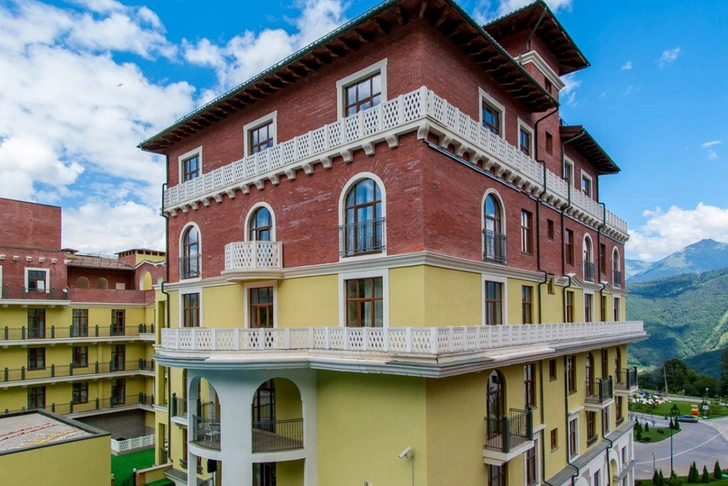 GORKI HOTEL & SUITES