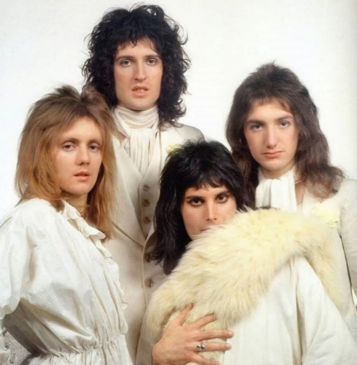 Фото №8 - История легендарной обложки альбома Queen II и фотографии, обложкой не ставшие