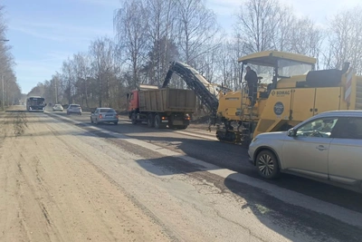 Дорожники приступили к замене изношенных покрытий на трассах