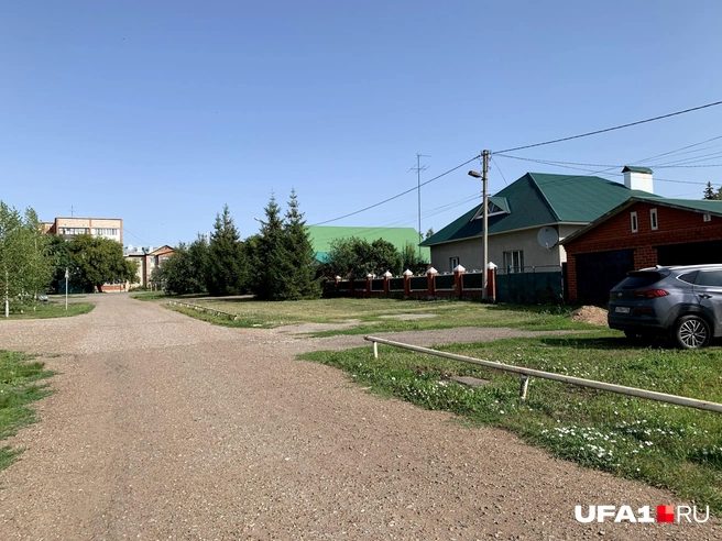 И выглядят они лучше, чем в некоторых селах