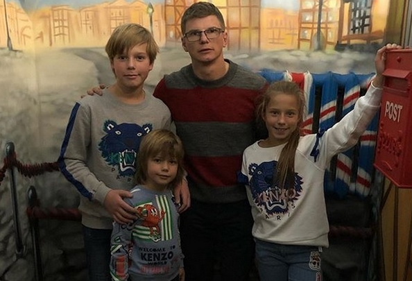 Андрей Аршавин с детьми