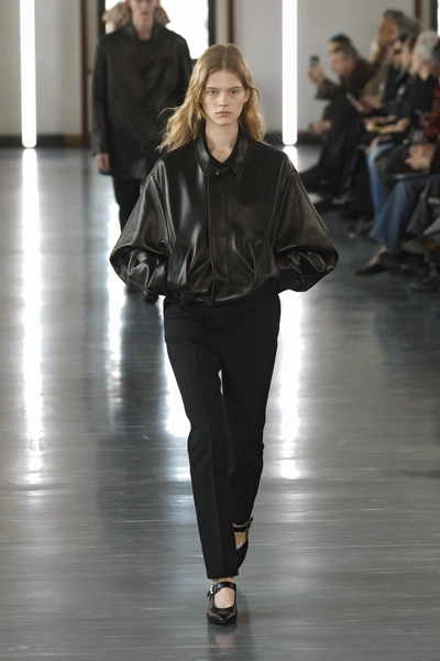 Bally aw25/26 | Источник: Legion Media