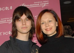 Стало известно, что прах единственного ребенка Ирины Безруковой покоится на дне озера