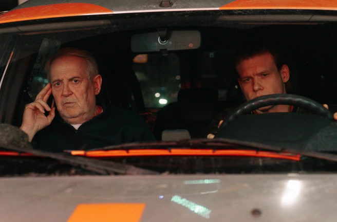 Герою Стоянова приходится работать 1 января | Источник: «Кинопоиск»