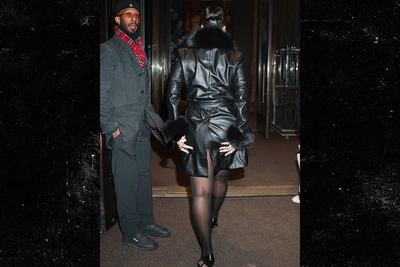 Рианна случайно обнажила ягодицы на показе A$AP Rocky