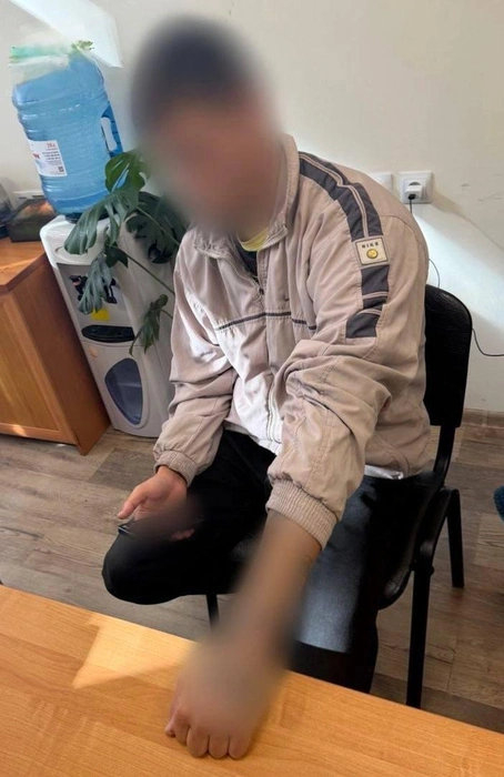 Татуировка у мужчины набита на видном месте | Источник: пресс-служба УВД Сочи