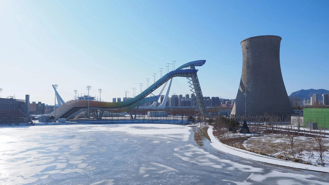 Олимпиада 2022: в Пекине построили трамплин для биг-эйра | Источник: Лу Бэй