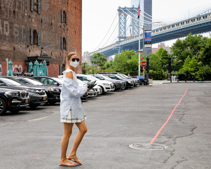 Летняя многослойность: Оливия Палермо показывает свежий способ носить шорты и топ