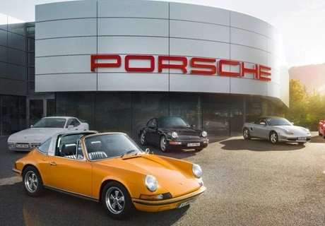 Продажи Porsche в России выросли на 12% | ya62.ru