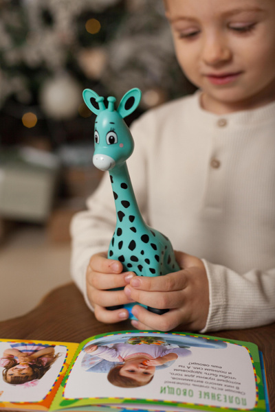 Что подарить ребенку на Новый год: лучшие варианты развивающих игрушек
