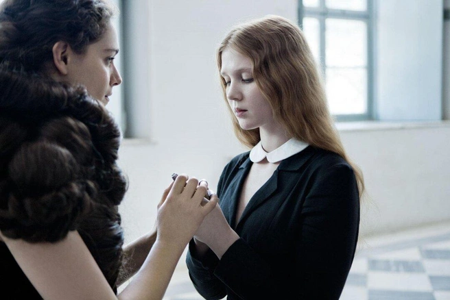 Источник: кадр из фильма «Капсула» (18+), 2012 год, режиссер Афина Рахель Цангари