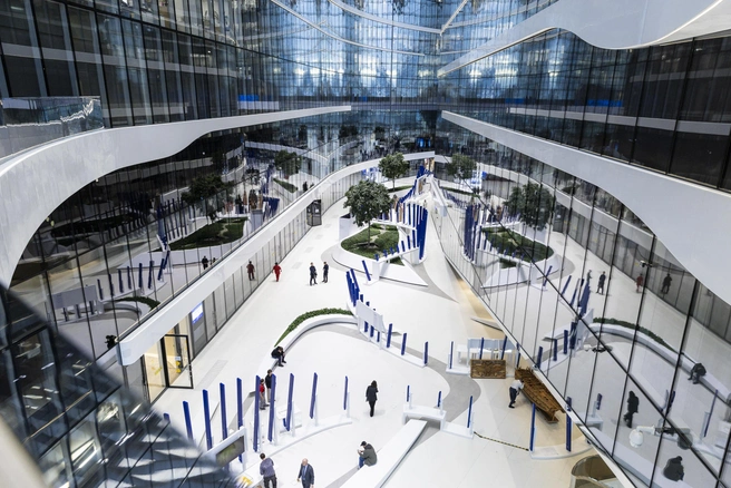 Более 18 тысяч человек прошли по «Пути шедевра» в «Лахта Центре» | Источник: проект ПАО «Газпром» «Друзья Петербурга»