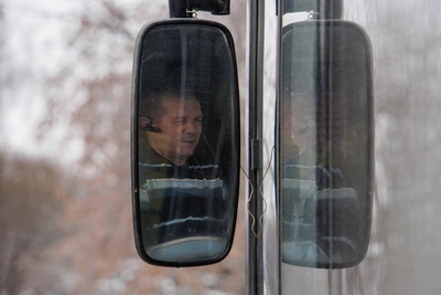 В Омске снова закупают форму для водителей троллейбусов