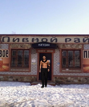 «Дуров, верни соски!» Лучшие шутки про новые фотографии основателя Telegram
