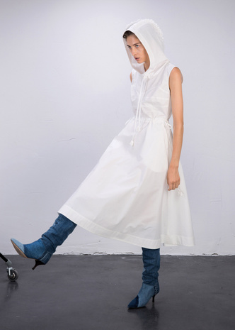 Свадебный #newlook: платье Kseniaschnaider с капюшоном