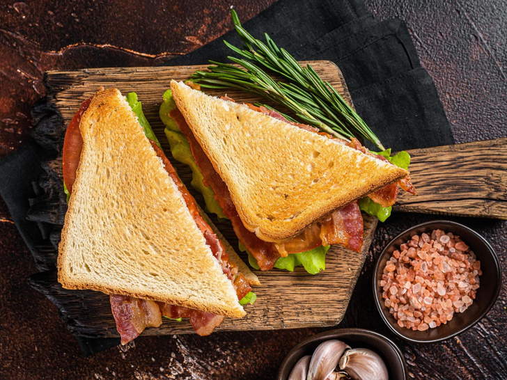 Сэндвичи на завтрак: преимущества, разнообразие рецептов и их значение для нашего здоровья