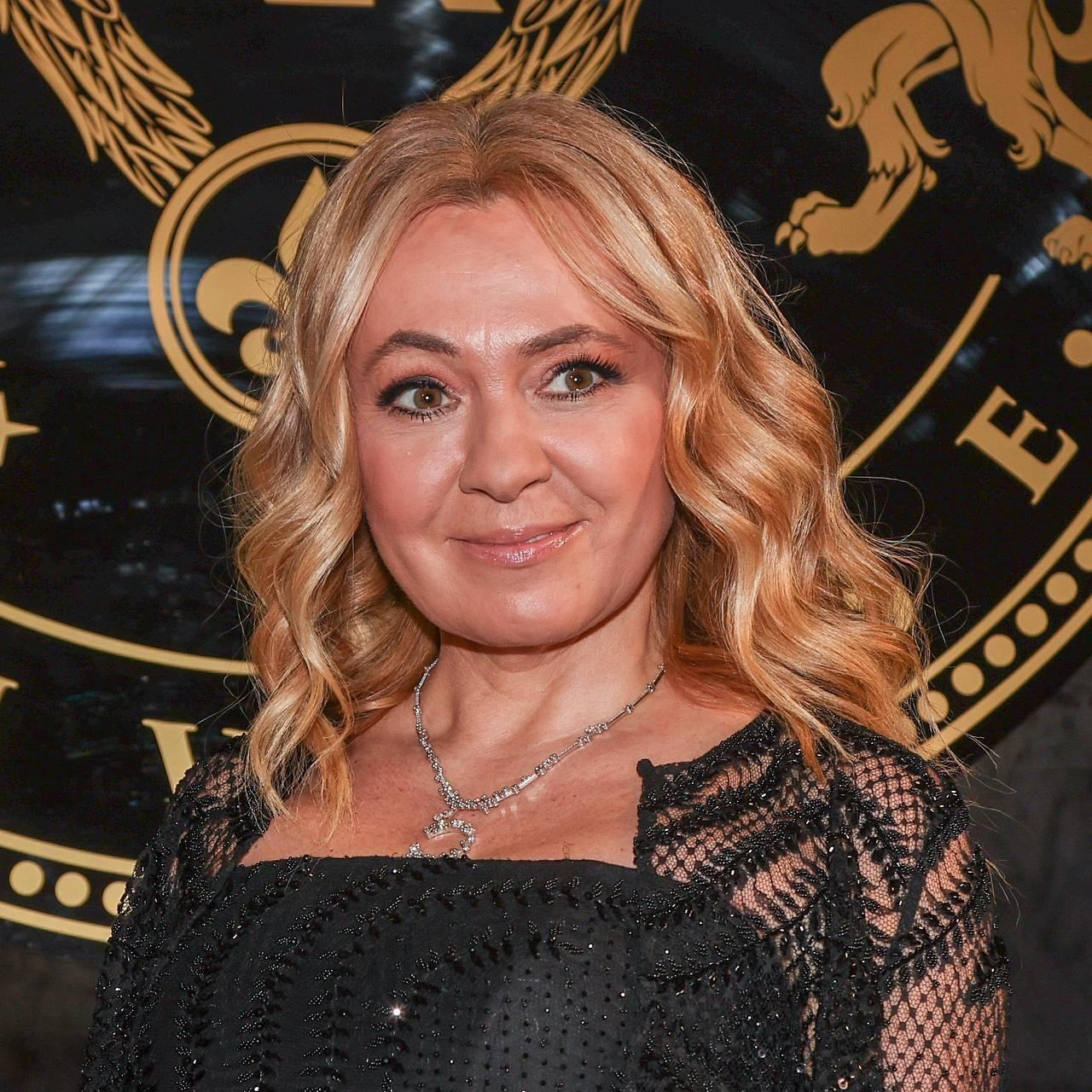 <p>Яна Рудковская</p>