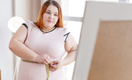 Почему женщины толстеют: названа причина, на которую нельзя повлиять
