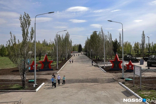 Подрядчик должен завершить благоустройство до 1 декабря | Источник: Евгений Софийчук / NGS55.RU