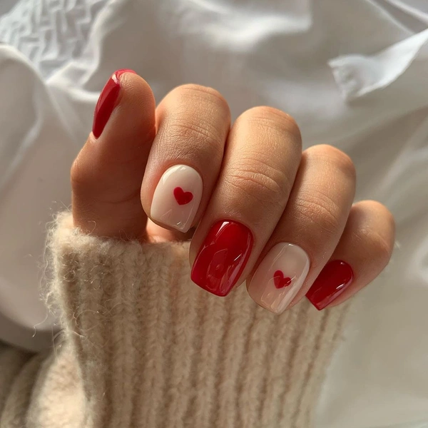 Модный маникюр для коротких ногтей: самые простые дизайны этого сезона 💅