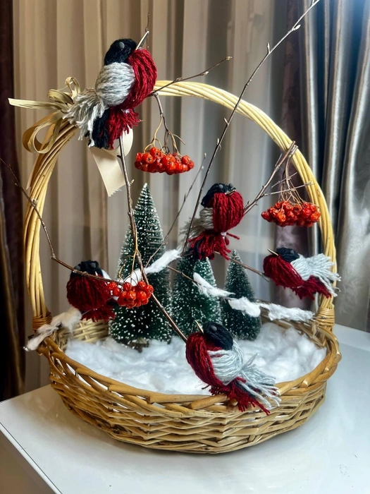 Снегири от семилетней Алисы | Источник: Екатерина / T.me