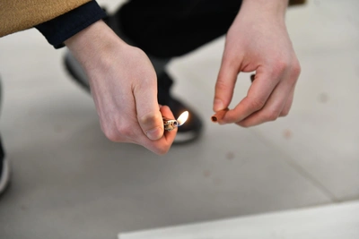 В Челябинске соседи борются с любителем ночных петард