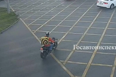 Курьер погиб в ДТП с иномаркой в Казани