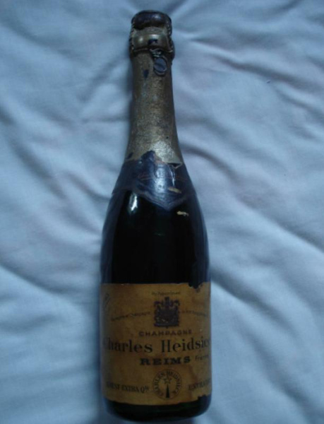 Shipwrecked 1907 Heidsieck & Co Monopole Champagne
