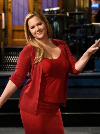 «Соцсети — это не ваша личность»: актриса Эми Шумер ответила на обвинения в попытках скрыть прежний лишний вес | Источник: Кинопоиск