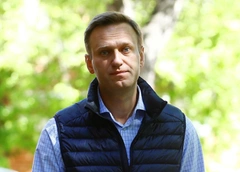 Как выглядел Алексей Навальный* за день до кончины: последние кадры с оппозиционным политиком