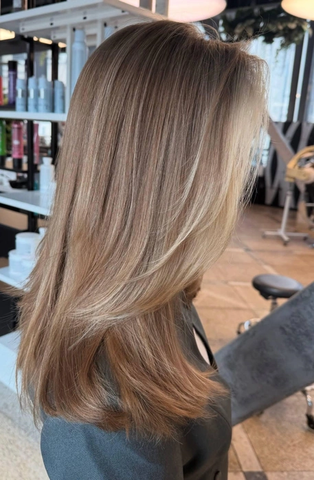 Источник: hair_color_by_polly / Instagram.com (экстремистская организация, деятельность запрещена на территории РФ)