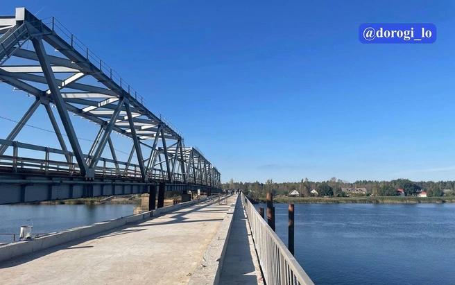 Мост-гигант в Усть-Луге закрыт, движение пустили по временному | Источник: Dorogi_lo