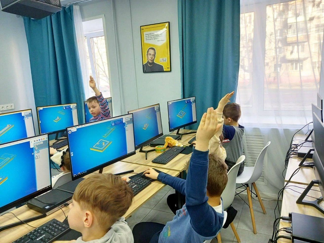 Дети освоят написание кодов&nbsp;— язык будущего, который откроет двери в любую профессию | Источник: KIBERone