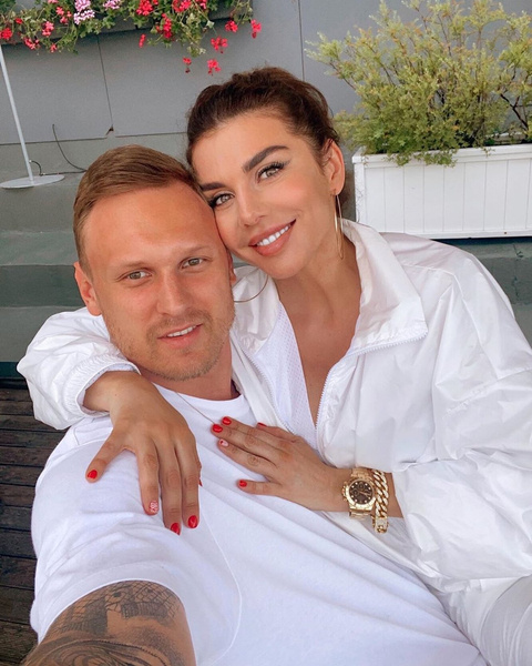 Клуб не стал продлевать контракт с мужем Анны Седоковой