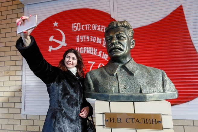Такой памятник Сталину есть в Волгограде | Источник: Алексей Волхонский / V1.RU