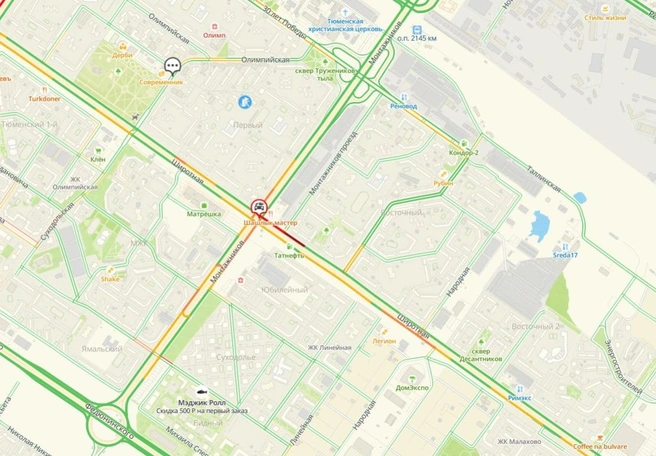 Небольшая пробка на участке, где произошло ДТП | Источник: 2Gis