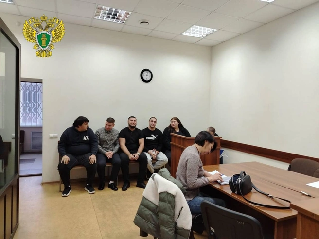Суд назначил обвиняемым штрафы, оставив их на свободе | Источник: Прокуратура Свердловской области