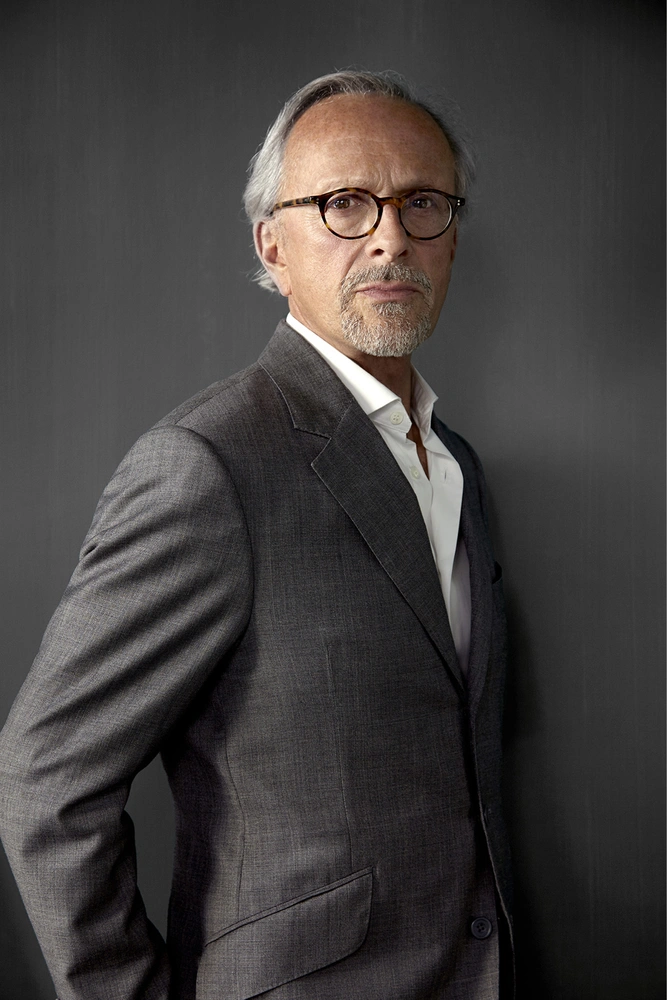 Дизайнер Кристиан Лиэгр, основатель бренда Christian Liaigre и его креативный директор вплоть до 2016 года. | mcmaison.ru