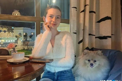 Олеся Клеблеева анонсировала благотворительный показ платьев