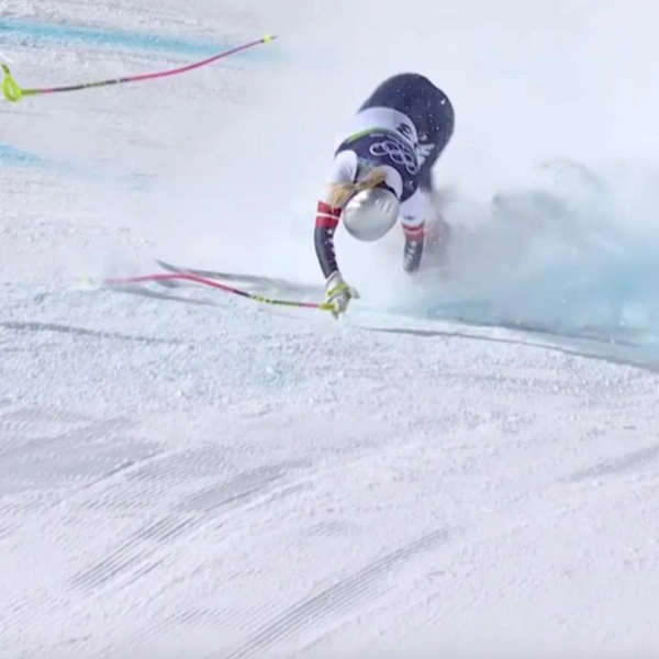 Падение Линдси Вонн на Олимпиаде-2026 | Источник: скриншот из трансляции