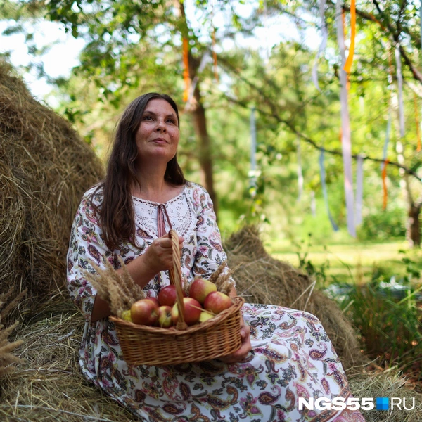А эта омичка сама выглядит как героиня русской сказки | Источник: Евгений Софийчук / NGS55.RU