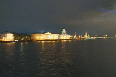 Петербург: солнце закончилось, тепло осталось