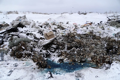 В Омске ликвидируют свалки Мыльное озеро и Лагуны