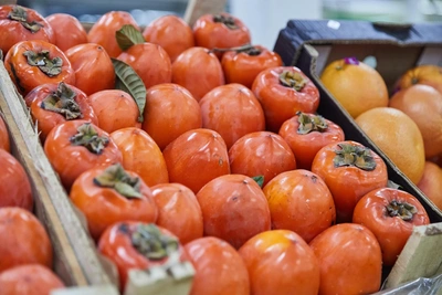 Voronezh Homemaker's Persimmon Pies Delight Picky Eaters