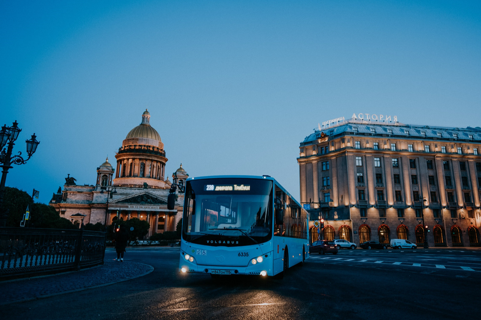 Следующая остановка — Невский проспект. Проверь свои знания о петербургском транспорте