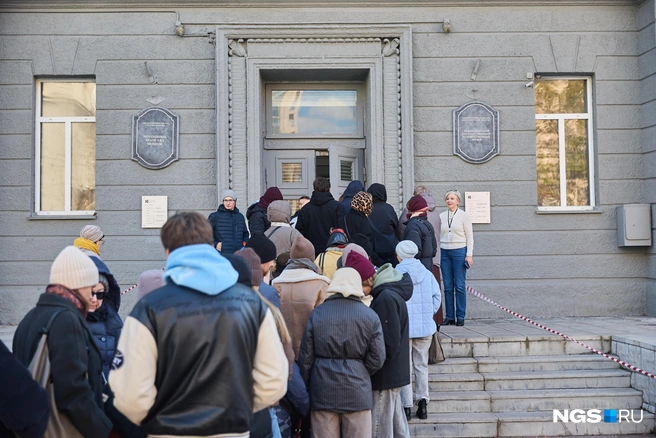Всех желающих музей не можем пустить одновременно | Источник: Александр Ощепков / NGS.RU