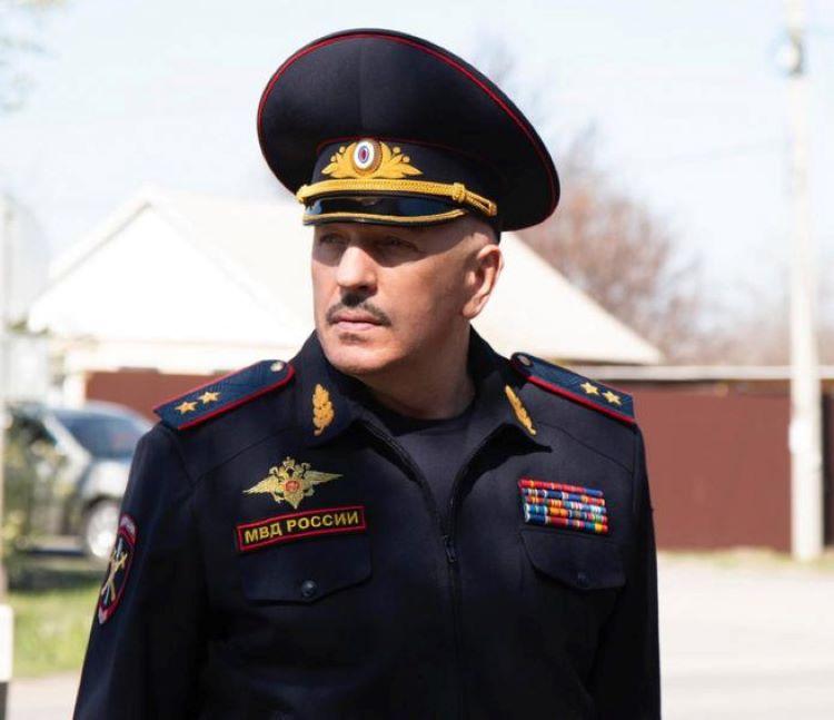 Экс-глава донской полиции экстренно госпитализирован после травмы головы