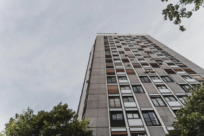 Стали известны промежуточные итоги реализации региональной программы капитального ремонта в 2025 году и планы на 2026 год | Источник: ru.freepik.com