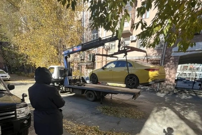 В Челябинске у юриста изъяли Mercedes из-за долгов